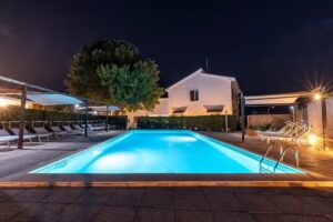 Hotel RESIDENCE Ristorante biologico I Briganti di Capalbio con PISCINA vasca IDROMASSAGGIO e SPA a Capalbio MAREMMA TOSCANA