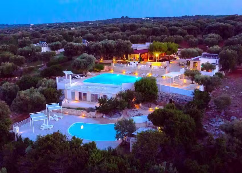 Hotel Resort Corte di Ferro Puglia Hotels