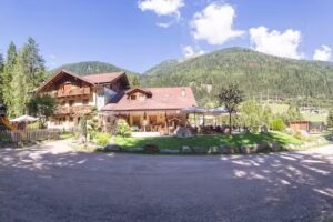 Hotel Ristorante Baita Velon