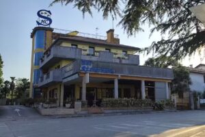 Hotel Ristorante Bar Centrale di Sandron Franco