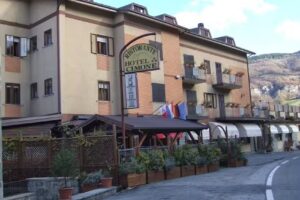 Hotel Ristorante Cimone