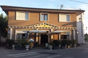 Hotel Ristorante Gelateria da Romagnolo