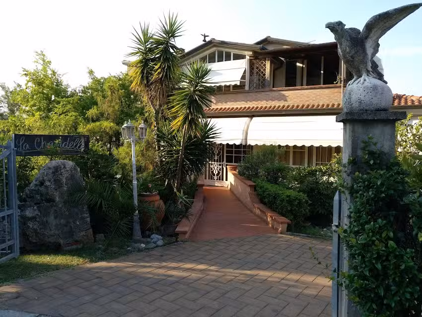 Hotel Ristorante La Chandelle