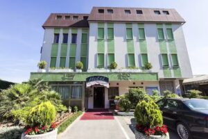 Hotel Ristorante La Rondine