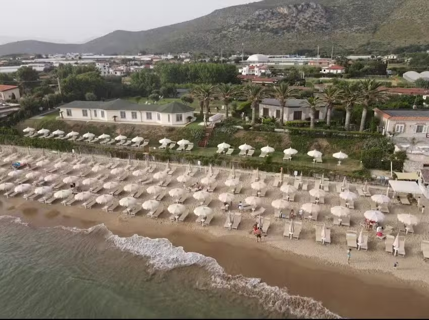 Hotel Ristorante Lido La Nave