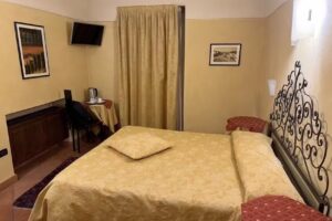 Hotel Ristorante Palazzo Di Mezzo