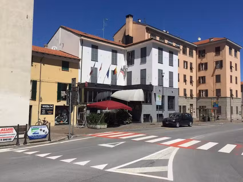 Hotel Ristorante Pizzeria La Torre