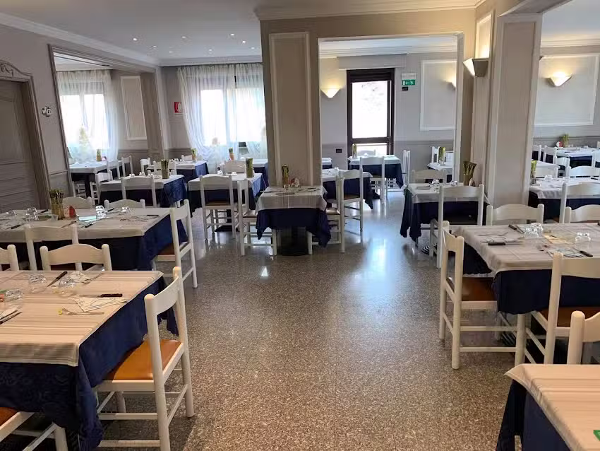 Hotel Ristorante Pizzeria Ponte Cherio