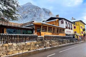 Hotel ristorante Rio Bianco Panchià – HOTEL con centro BENESSERE Panchià Val di Fiemme – ALBERGO con steak house e PIZZERIA