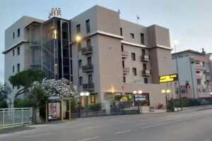 Hotel Rondine Albergo