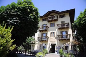 Hotel SANTORSOLA – vacanza relax & trekking in trentino