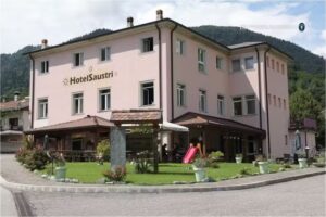 Hotel Saustri