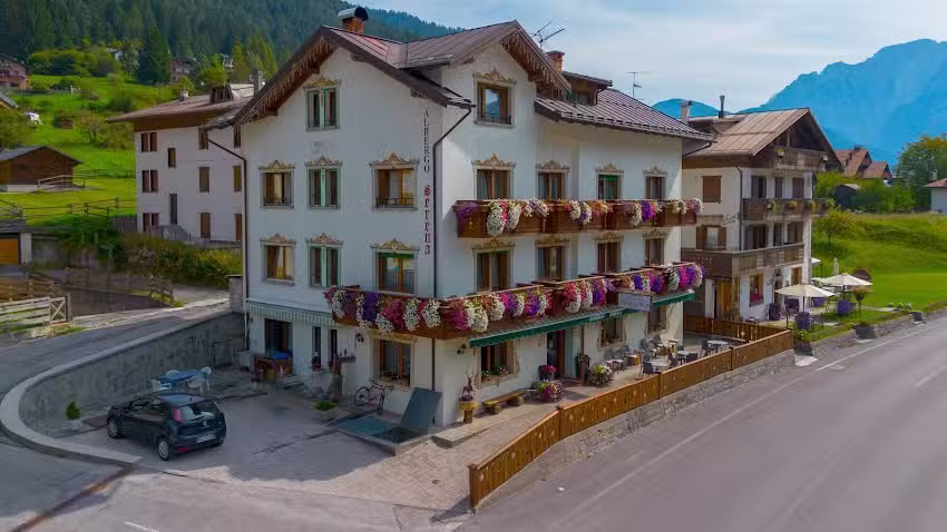 Hotel Serena – Tre Cime Views
