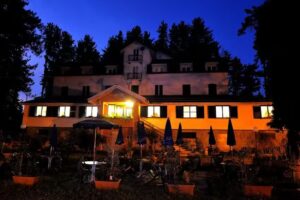 Hotel Silvana mansio in villaggio Silvana mansio (Di Arena)