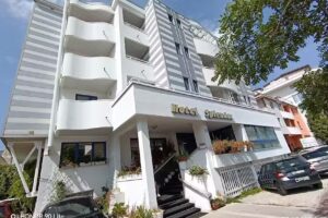 Hotel Splendor di Damiani Claudio e C. Sas