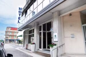 Hotel Stazione | Ex Hotel Lini