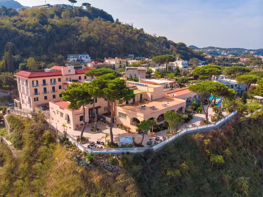 Hotel Terme & Beach Club Cristallo Palace