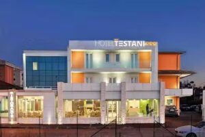 Hotel Testani