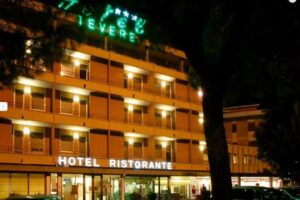 Hotel Tevere