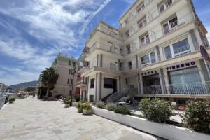 Hotel Tirreno
