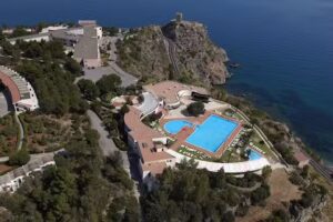 Hotel Torre Normanna