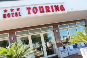 Hotel Touring