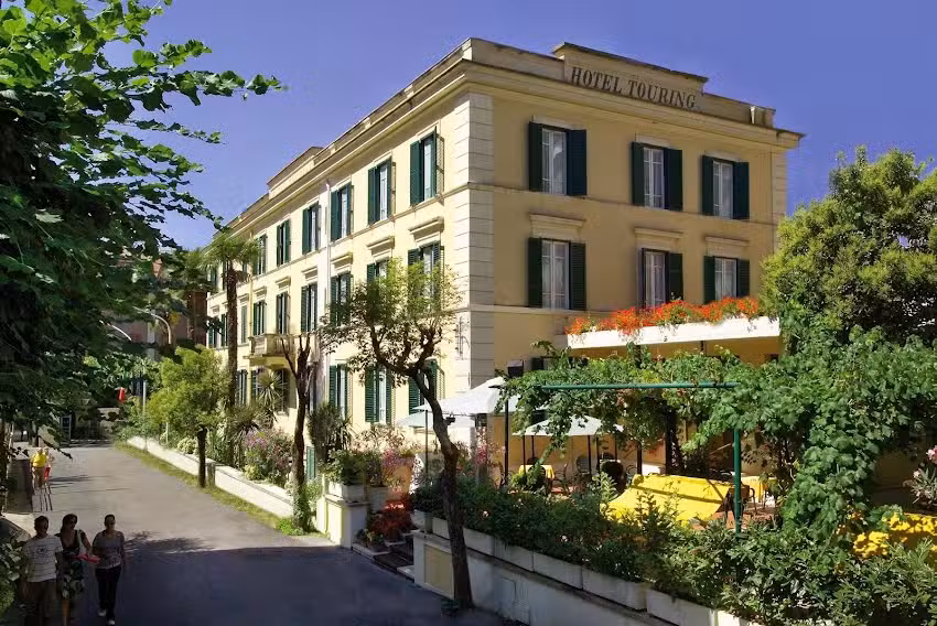 Hotel Touring Wellness&beauty