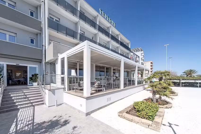 Hotel Tritone