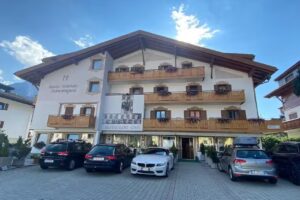 Hotel Tschurtschenthaler