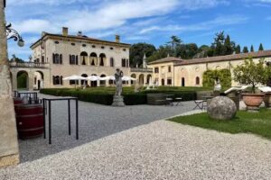 Hotel Villa Giona