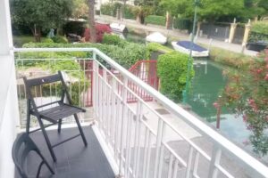 Hotel Villa Venice Movie