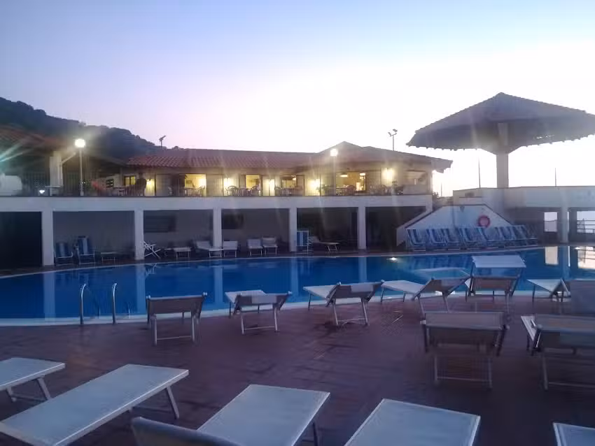 Hotel Villaggio Capo Alaua