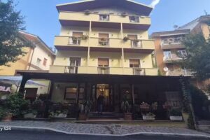 HOTEL VIOLA & PIZZERIA “DAI VIOLA”