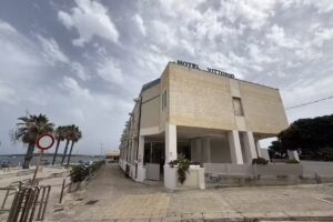HOTEL VITTORIO (sul mare)