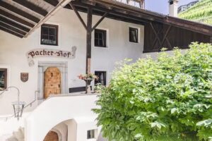 Hotel Weingut Pacherhof