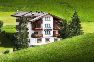 Hotel Zirmes