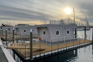 House Boat Rimini Resort