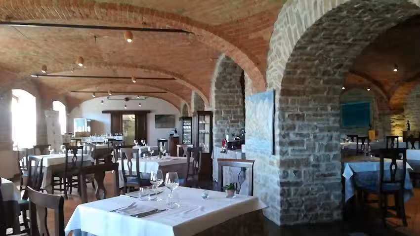 Il Castello di Bubbio Hotel Ristorante