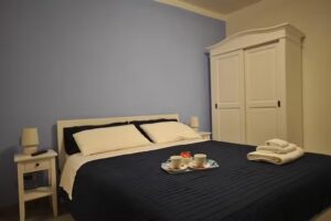 Il Centro affittacamere ( IT011024B4EWETI9CW )