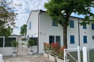 Il Giullare by agriturismo Borgo Castellaccia