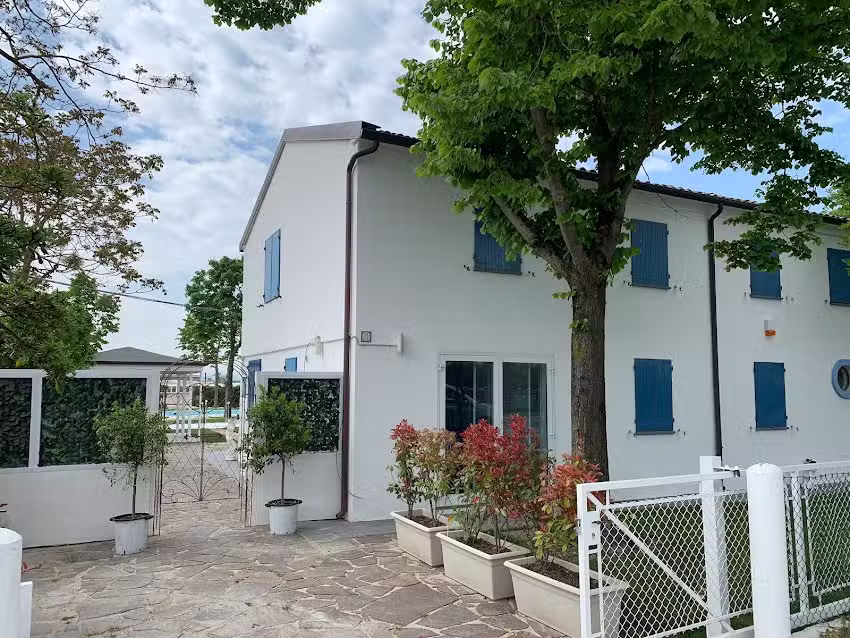 Il Giullare by agriturismo Borgo Castellaccia