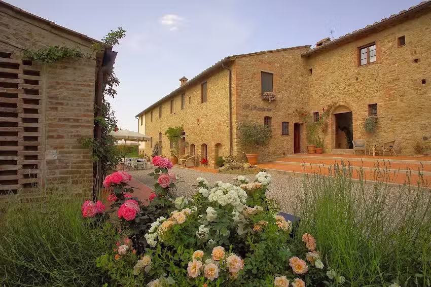 Il Rosolaccio San Gimignano B&B and Apartments