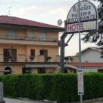 IL SALICE Hotel Ristorante Pizzeria