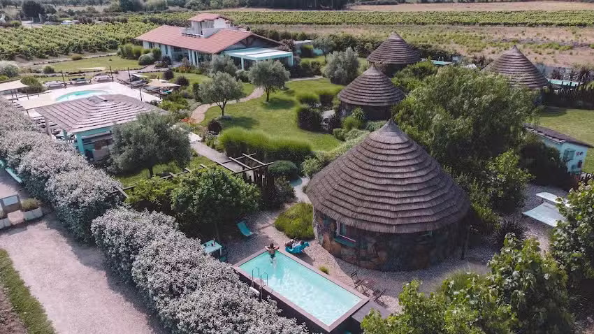 Is Cheas Hotel & Restaurant