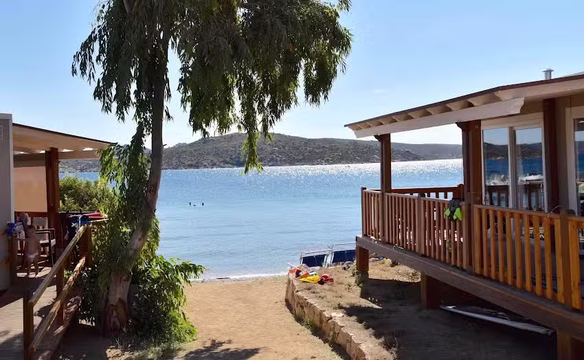 ISOLA DEI GABBIANI – land of water