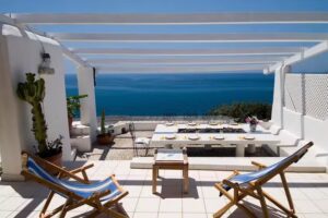 Isola di Eea Bed & Breakfast