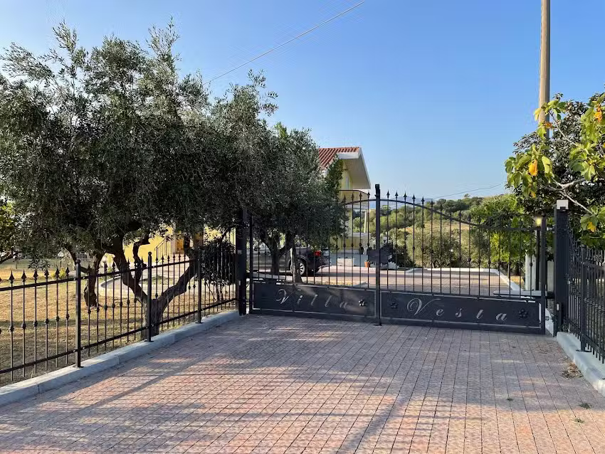 ITSL Properties Ltd, Italy