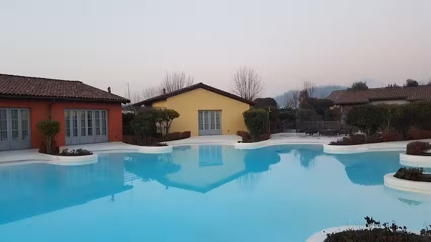 Joia Hotel & Luxury Apartments