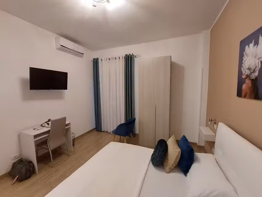 Juna’s guest house