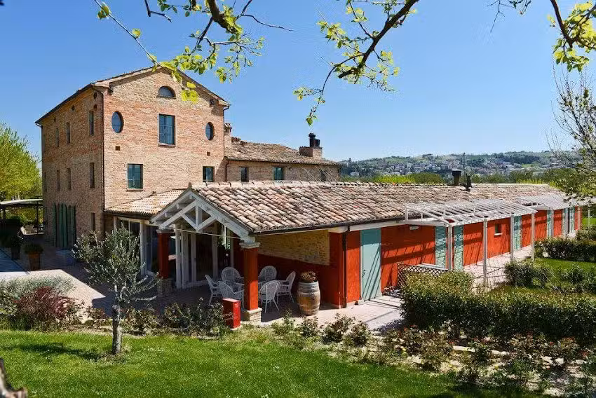 L’infinito Country House